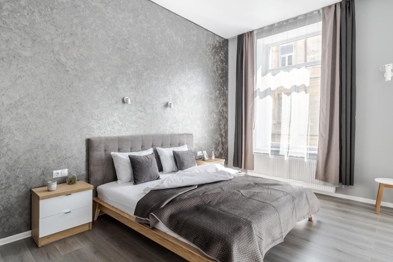 Inshiapartments On Popovycha Str Lviv Eksteriør bilde